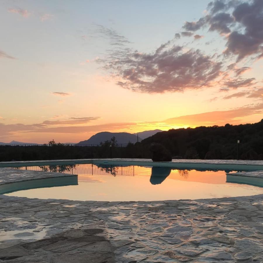 ドルガーリ Agriturismo Muristeneヴィラ エクステリア 写真